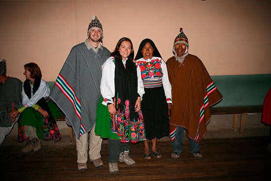 Tour al Lago Titicaca Excursiones a las Islas Flotantes de los Uros y Taquile