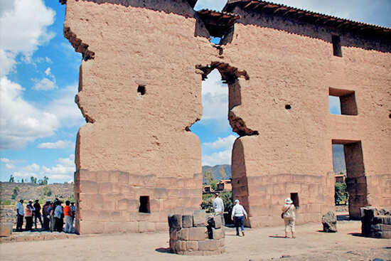 Raqchi Archaeological Complex, Cusco to Puno Bus